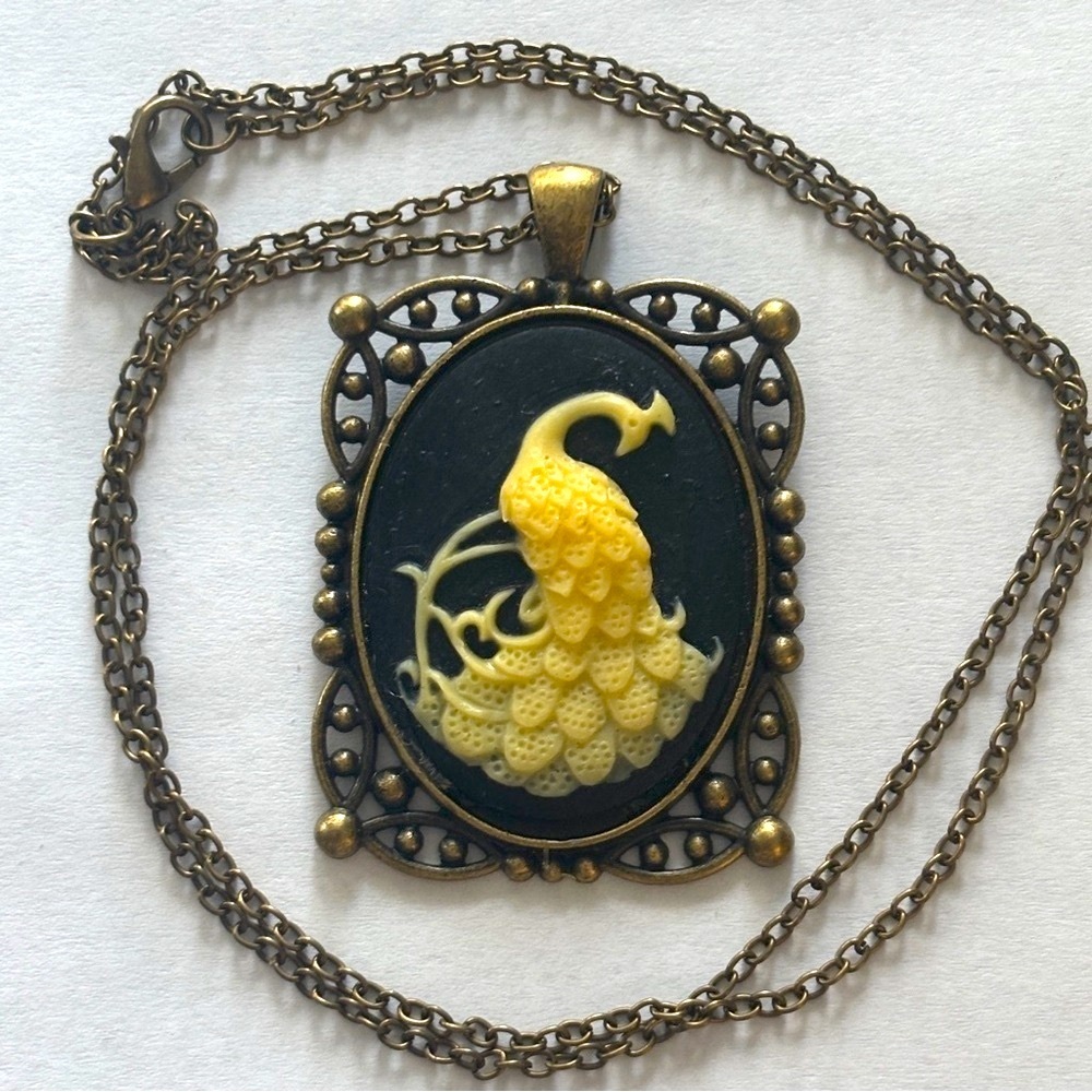 Black and Yellow Peacock Cameo Victorian Style Necklace, NWT, Handmade